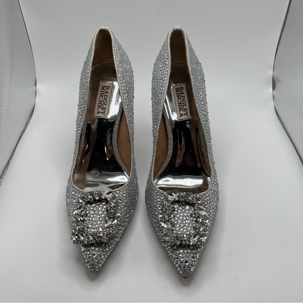 NWOB Badgley Mischka Women's Cher II Shop size 8 all blinged out pumps heels - Picture 2 of 11